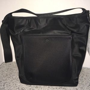 lululemon All Set Bucket “NWT”